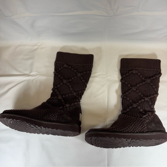 UGG Classic Cardy Brown Argyle Knit Sweater Boots size 8 with Box - Picture 6 of 12